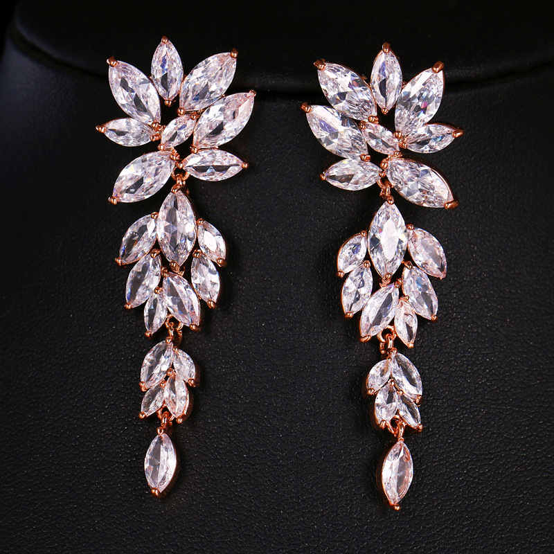 Hot Selling Vintage Style Dangling Bridal Earrings For Women 2021 Trendy Crystal Drop Earrings Rose Gold Bridal Jewelry