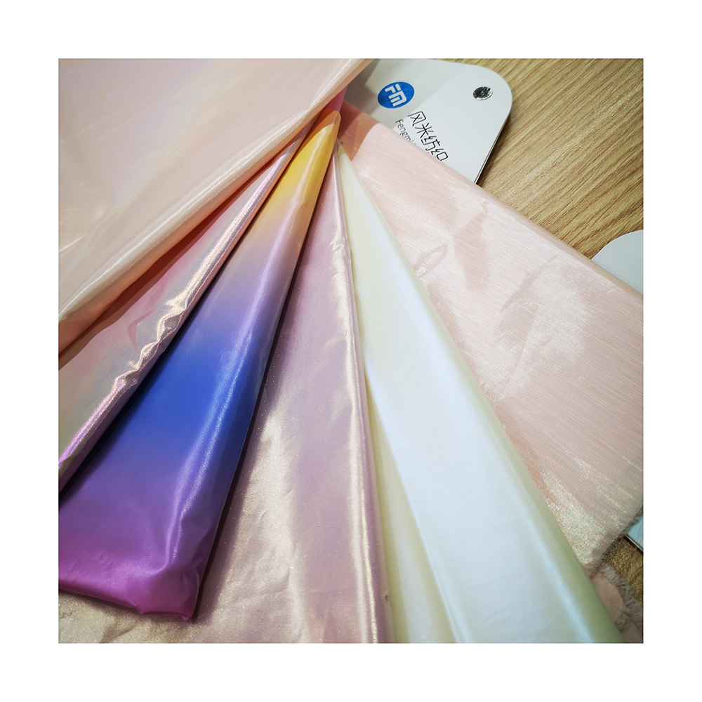 Foil Finishing Cheap Pink Taffeta Fabric For Street Style Down Jackets