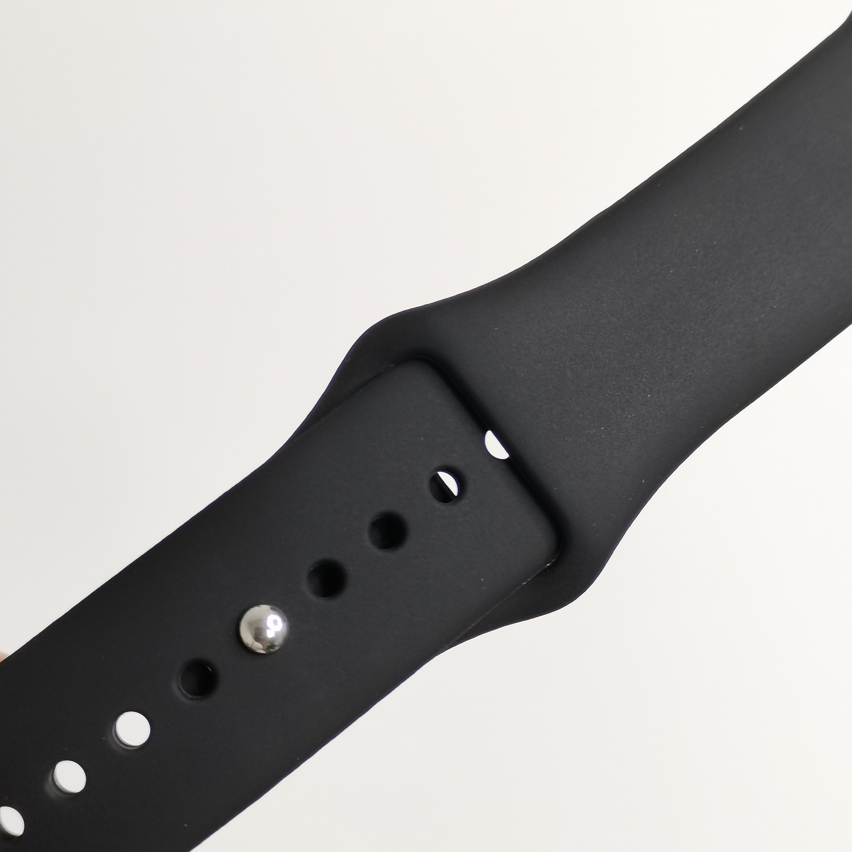 Силиконовый мягкий роскошный ремешок для часов apple iwatch 38/40/42/44 по оптовой цене