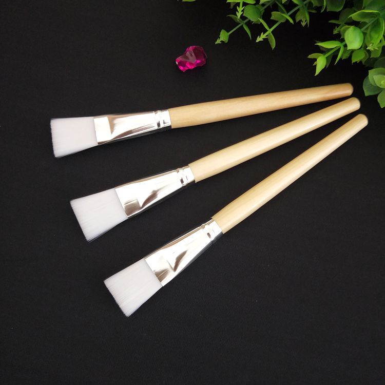 factory wholesale price facial soft nylon hair head Wooden wood handle makeup brushes barcode service applicator
