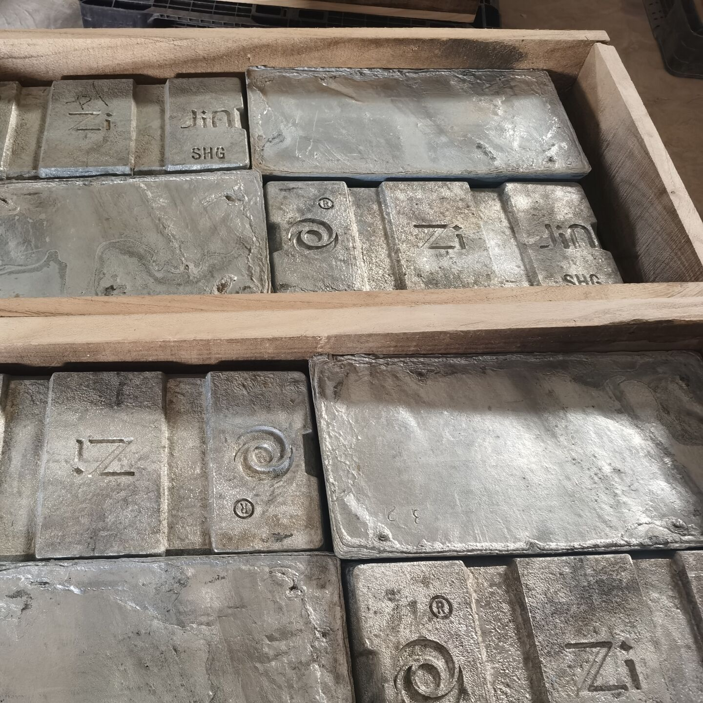 Zinc Ingot Pure Metal Cheap But Nice