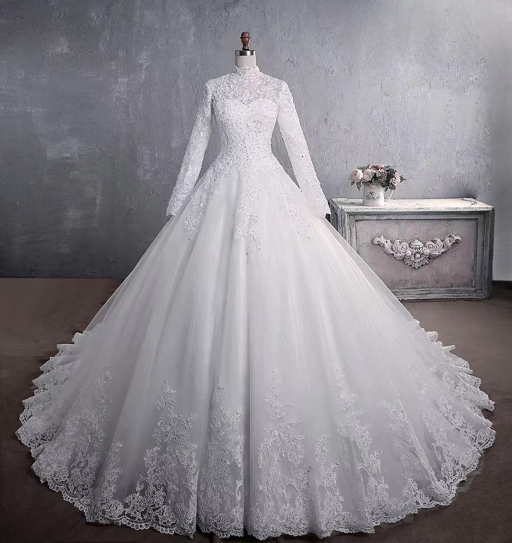 2021 newest style stand collar Muslim women wedding dress plus size lady bridal gown with tailing