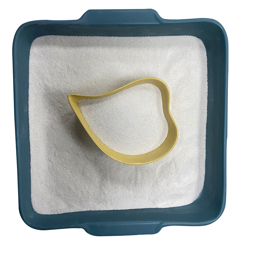 The manufacturer produces natural pure white with low price snow white sand
