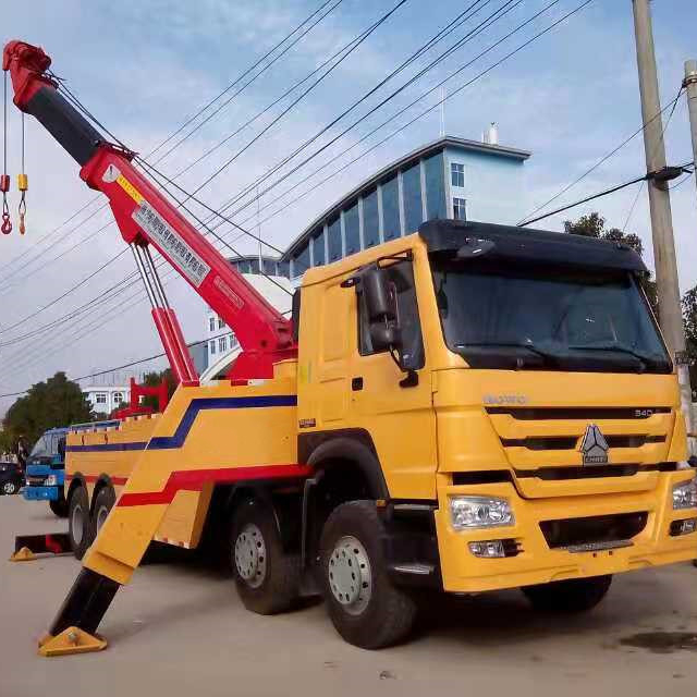 SINOTRUK HOWO 8x4 30 tons heavy rotator tow truck wrecker