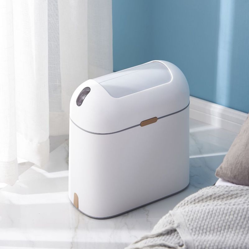 iintelli 9L plastic induction bathroom electric butterfly sensor smart trash bin with inner bucket