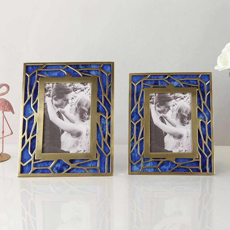 Modern Simple Iron High Quality Metal Artwork Office Desktop Decorative Picture Photo Frames