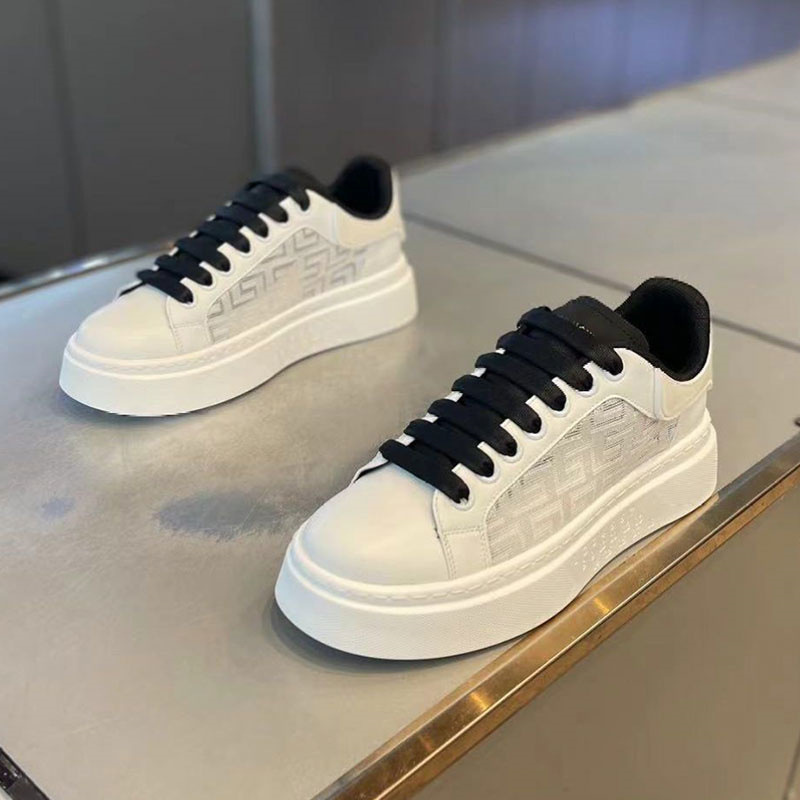 2024 summer new white shoes men fashion casual shoes Other trendy shoes
