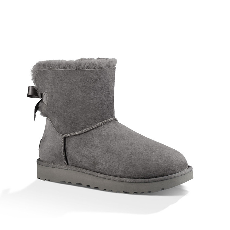 2021Stylish Winter Warm Waterproof Fox Sheepskin Fur Cover Female Snow Boots For Ladies Womens And Children Baby Kid