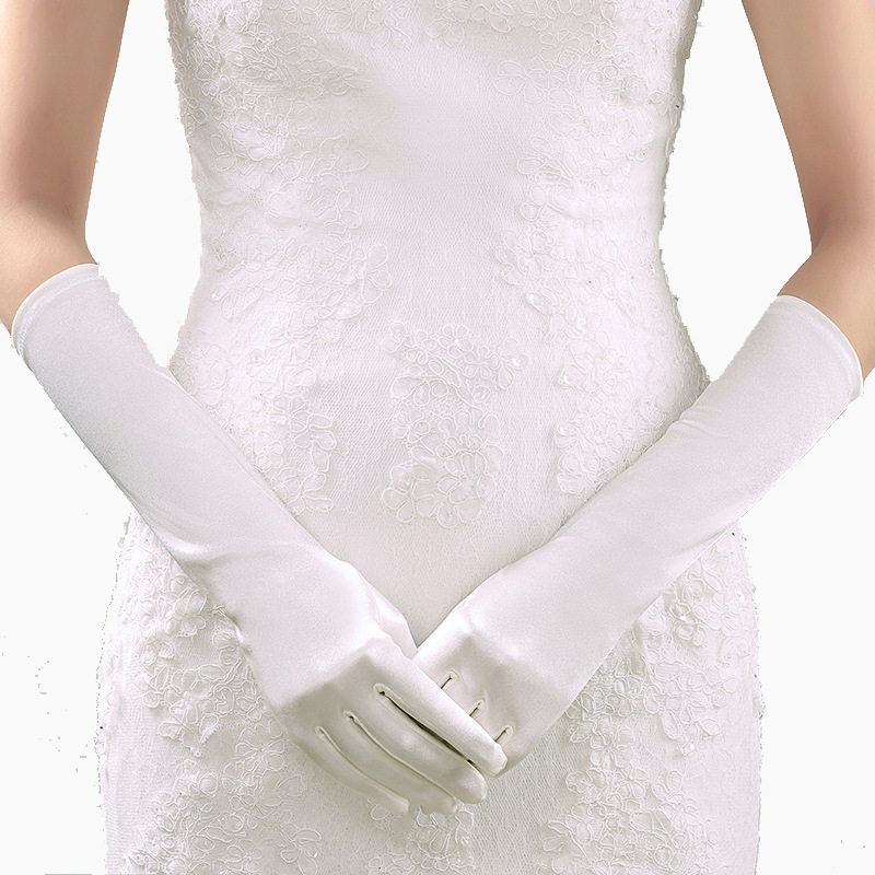Wholesale New Design Fashionable Sun-resistant Long Sleeve Rhinestone Flowers Decorative Gloves
