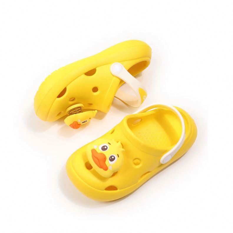 2021 Cute anti-slip hard-wearing comfortable holes kids garden shoes children clogs
