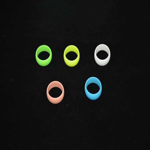 Amazon hot sale Food Grade Silicone Wedding Ring for Women Silicone fluorescent ring for outdoor activity