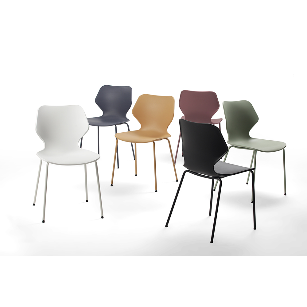Modern Simple OEM ODM PP Plastic Custom Solid White Black Dining Chairs Set Of 4