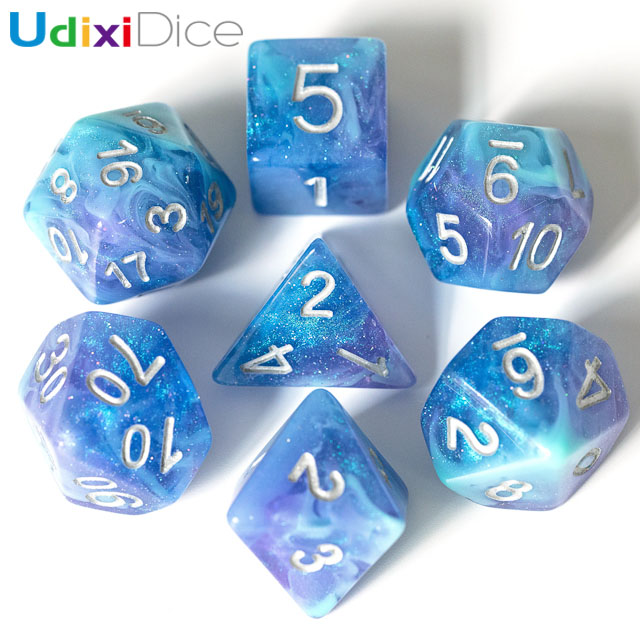Многогранные блестящие игральные кости DND для объемных костей на заказ