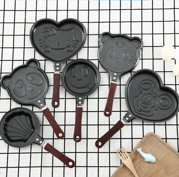 Love mini frying pan non stick cooker manufacturers direct sale non stick egg fryer