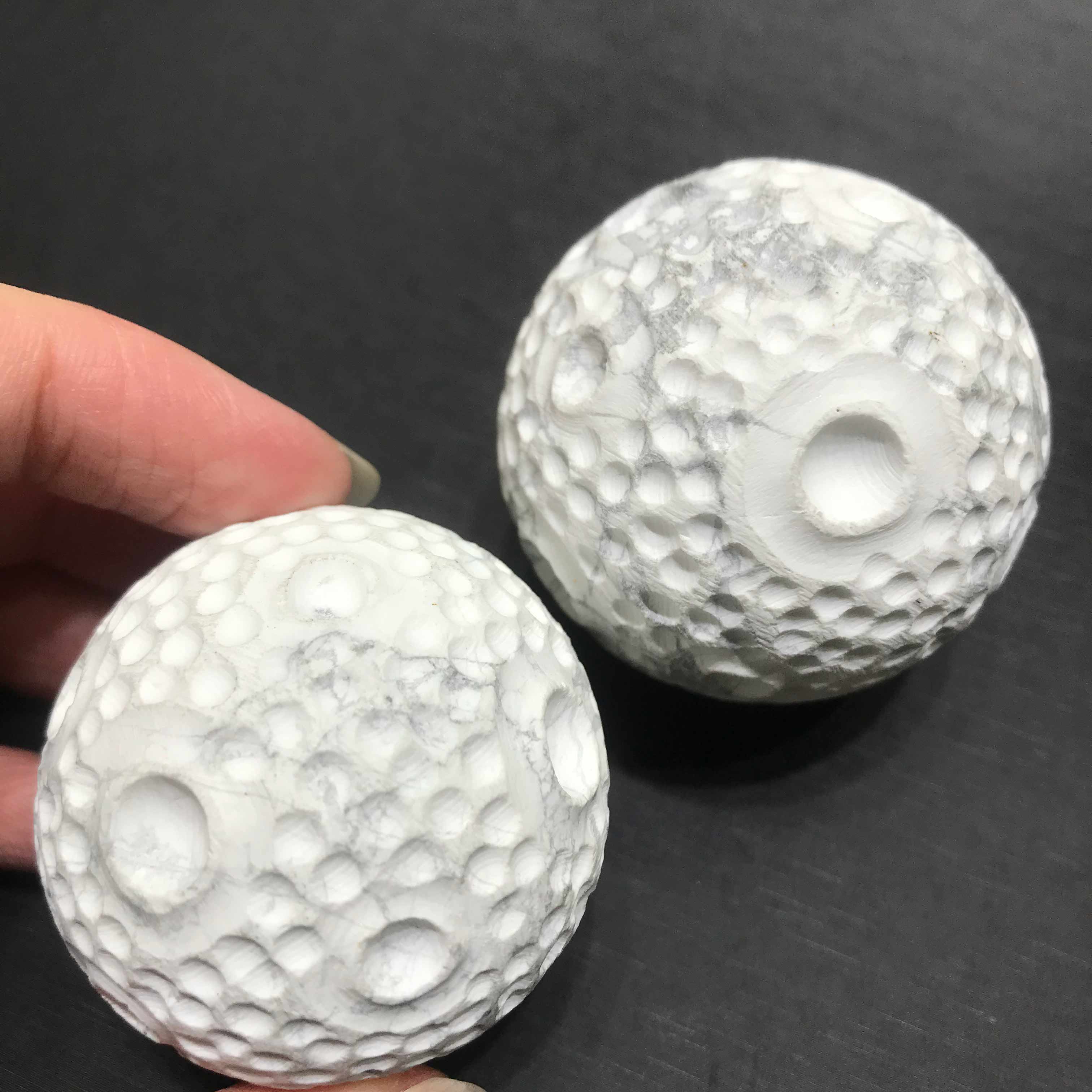 Натуральный большой Healing Howlite кварц полный 3D Луна Хрустальная сфера для украшения дома подарки