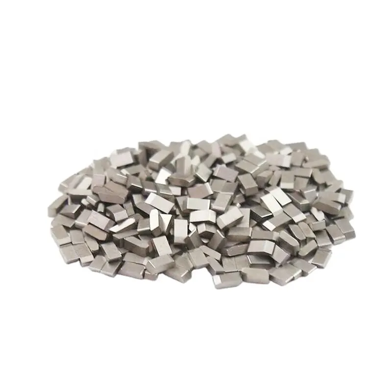 Cemented tungsten carbide circular saw blade tips for cutting wood / stone