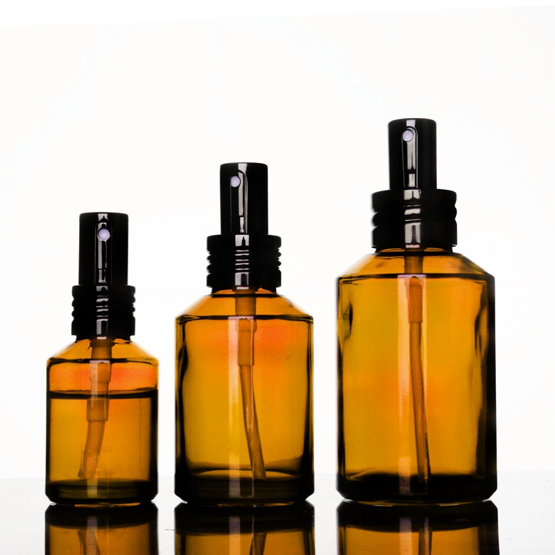 Free samples luxury Manufacturer empty glass perfume mist spray bottle with black cap