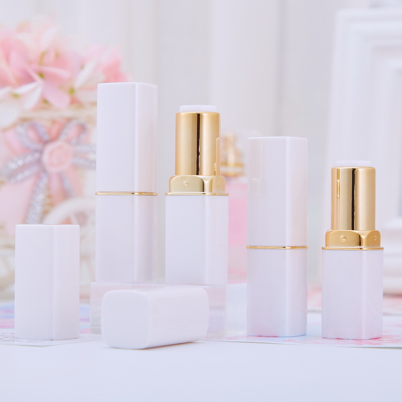 Spot hot selling 12.1mm white gold lipstick tube cosmetic packaging material