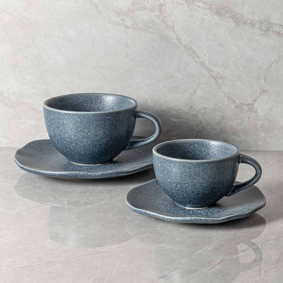 JiuJiuJu Wholesale Blue Speckled Porcelain Dots Cups Dinnerware Rustic Vajjila Coffee Mugs Pottoery Espresso Cup Set With Handle