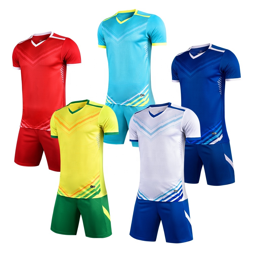 2024 Customizable Adult Soccer Wear Competition Training Football Uniform Set Blank Jersey