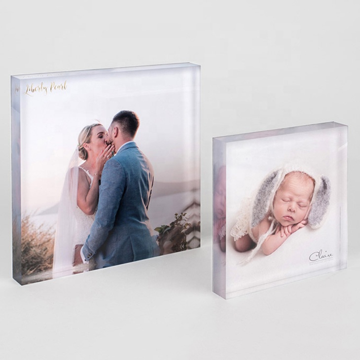Cheap transparent acrylic cube block