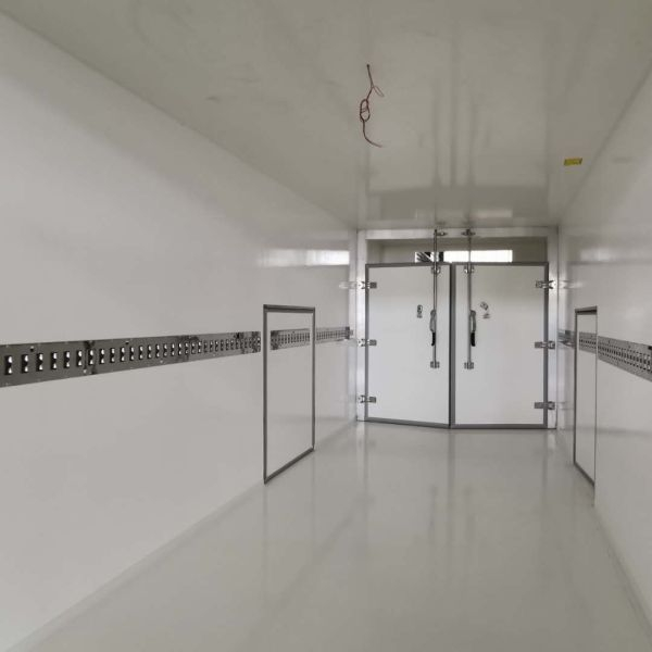 Refrigerated Truck Body For Fresh Fruit Truck Parts Accessories Body Mercedes Benz Trucks Body Parts