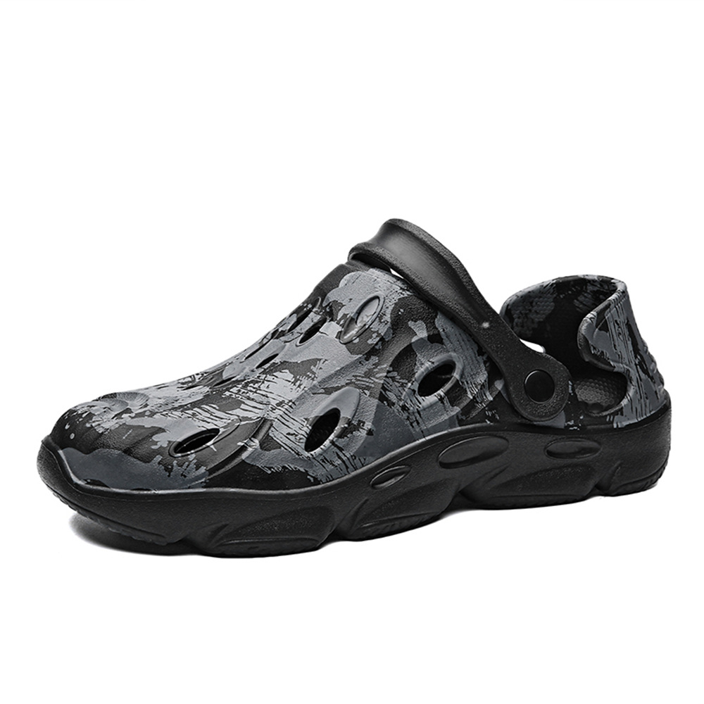 Hot sale OEM Factory 2021 new arrival designs trendy summer men's sandals fancy slipper 48 plus size Flat clogs sandals for men