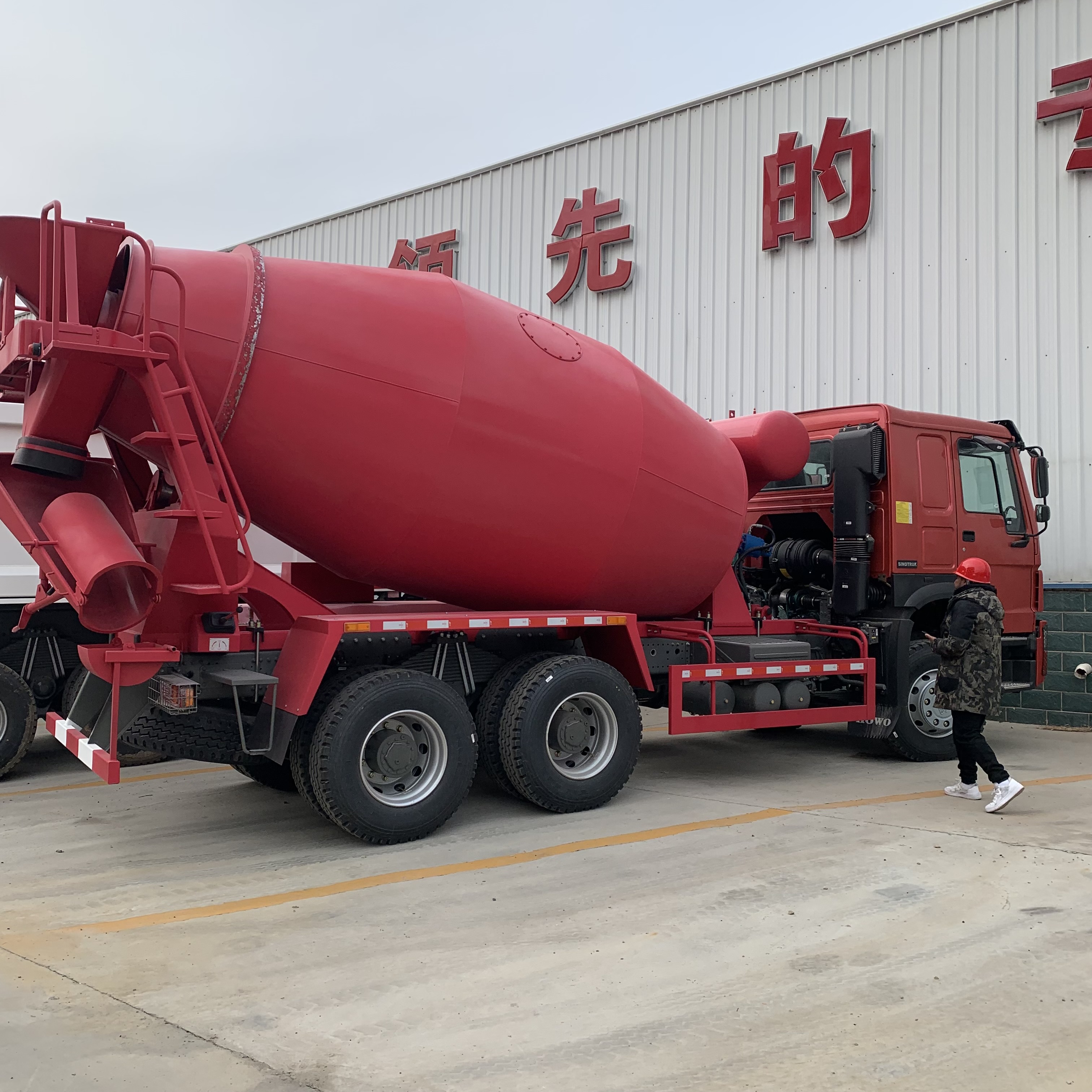 Бетономешалка Sinotruk Dongfeng Shacman 8x4 6x4 10 м3