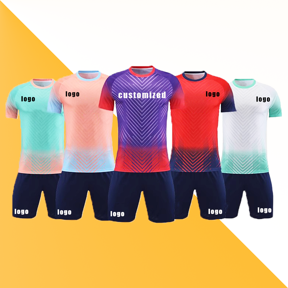 06/07 High Quality Retro Football Jersey From Thailand Custom Logo Uniform for Soccer Wear Customizable Soccer Jerseys