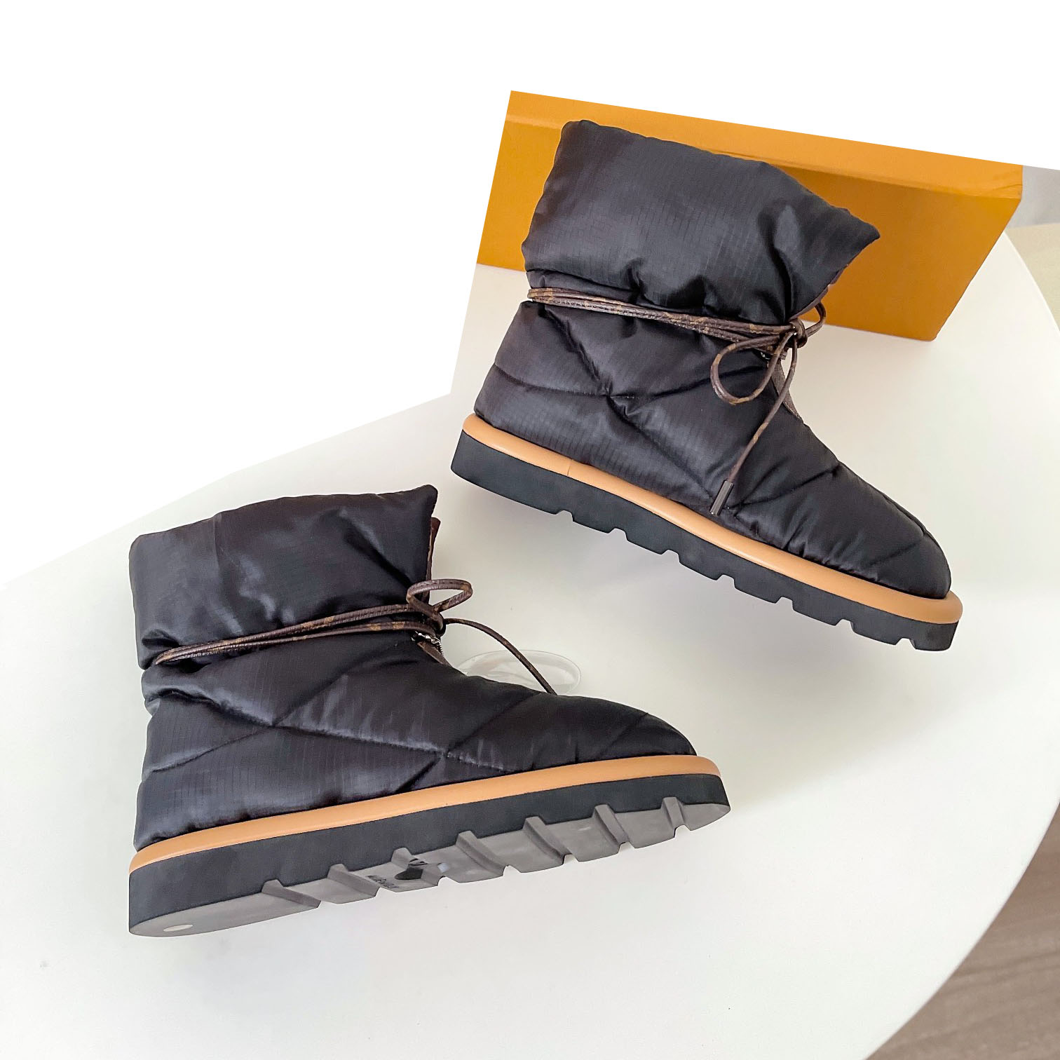 2021 New Sexy Warm Boots Female Snow Luxury Design Shoes