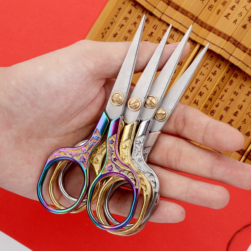 Retro Plum Blossom Stainless Steel Cuticle Clipper Nail Art Tools Scissor Pedicure Trim Makeup Cutter Manicure Accessory