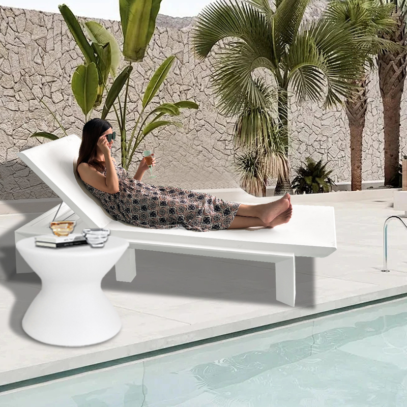 Outdoor Daybed Patio Furniture Hotel Garden Sun Bed Swimming Pool Sun Bed In Water Sun lounger