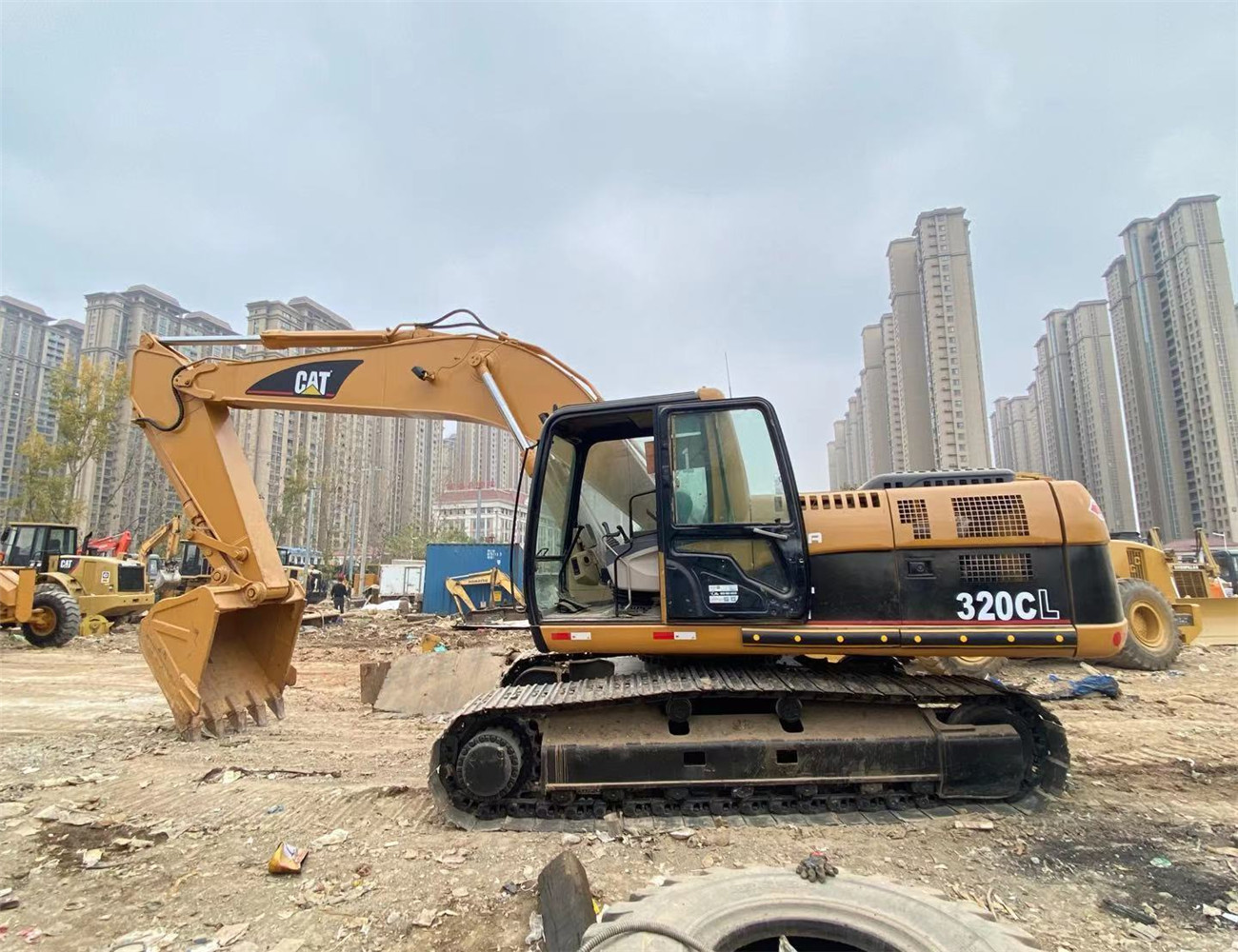 Гусеничный Экскаватор Caterpillar 320CL, б/у, 20 тонн, гусеничный экскаватор CAT 320CL