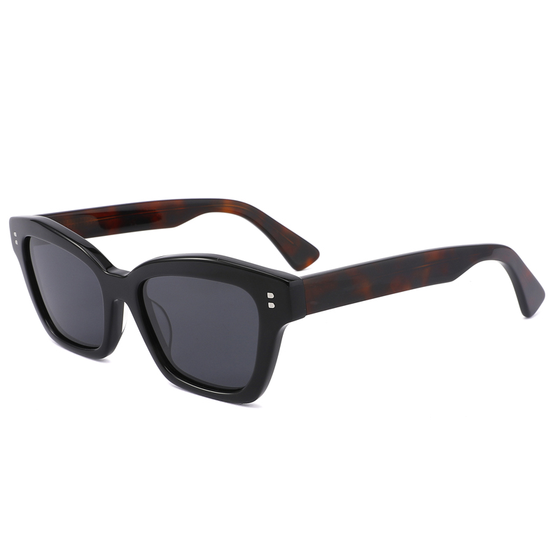 2021 New Glasses Top Selling On Internet High Quality Square Sung Lasses Women Fashion Trendy Sunglasses