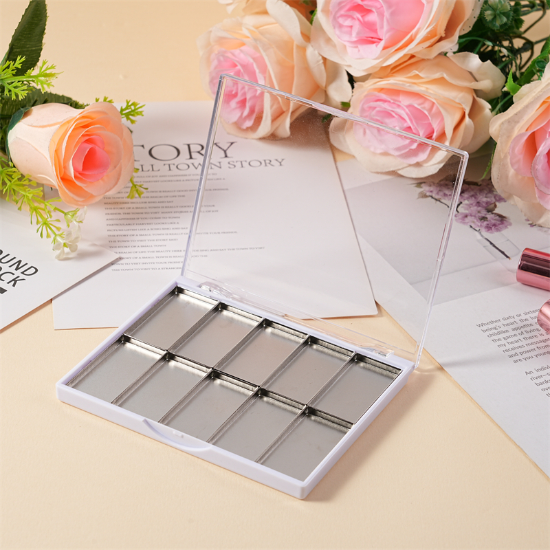 Empty Magnetic Cosmetic Eyeshadow Palette Container Makeup Case With tin pans