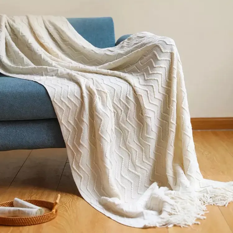 Home decoration Hand made textured solid warm and soft luxury knitted throw blanket for sofa