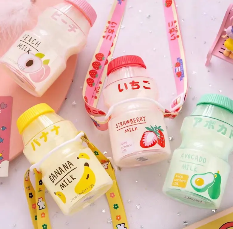 Cute Tour Drinking Milk Carton Shaker Bottle Plastic Yakult Water Bottle for Kids/Girl/Adult