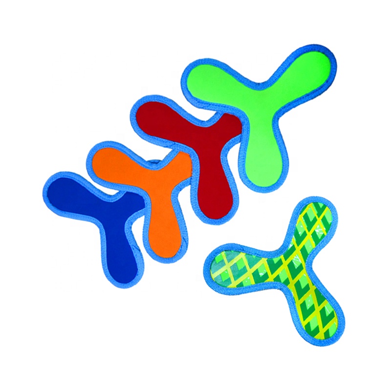Спортивная треугольная игрушка boomerang с логотипом на заказ