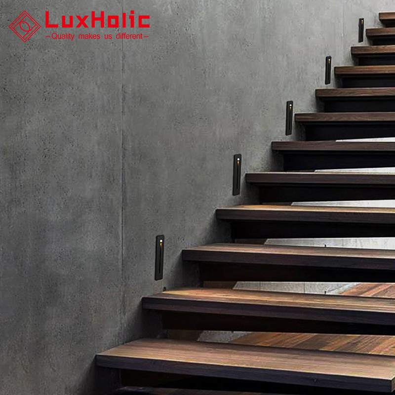 LuxHolic домашняя черная мини прямоугольная утопленная Лестница 3 Вт Светодиодная ножная лампа боковая угловая лестница бесступенчатая Светодиодная лампа