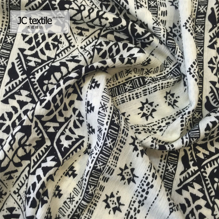 A2392 china factory price high quality 100% rayon viscose woven printed fabric for lady dress
