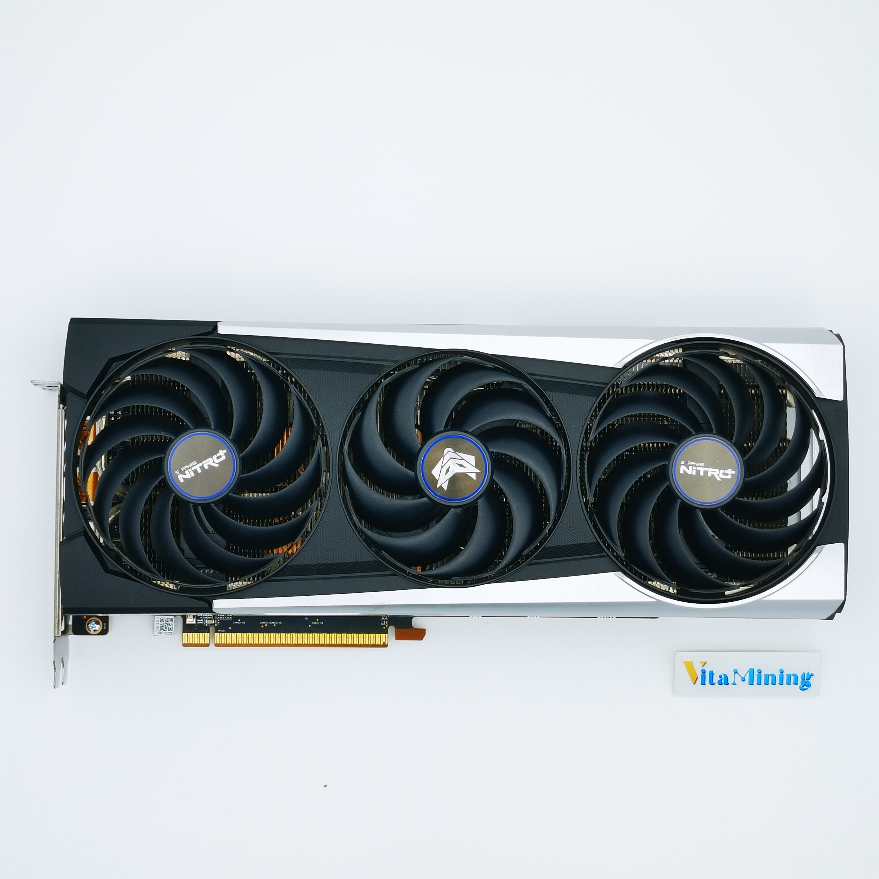 99% новая SAPPHIRE RX 6700XT 12 ГБ NITRO + GPU видеокарта с оригинальной коробкой