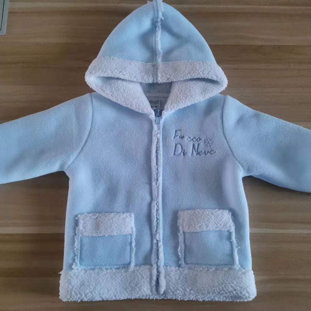 Детский вязаный кардиган из полиэстера