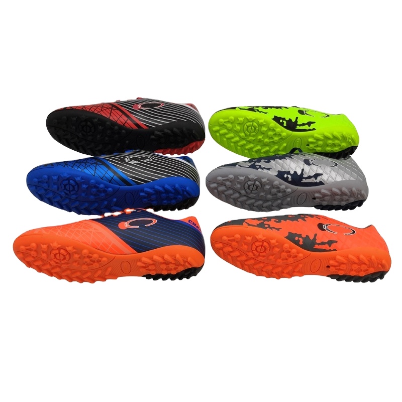2021 fashion sneaker New Styles Fashion Men Sports cavas shoes Soccer Football Shoes
