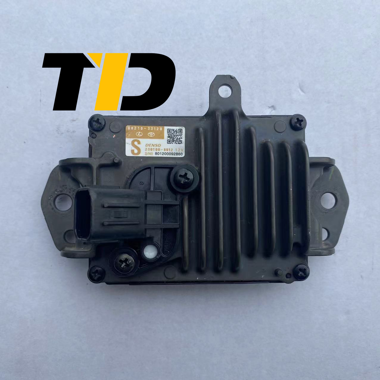 88210-33120 датчик круиз-контроля на передний бампер для Toyota RAV4 2021- 88210-33120