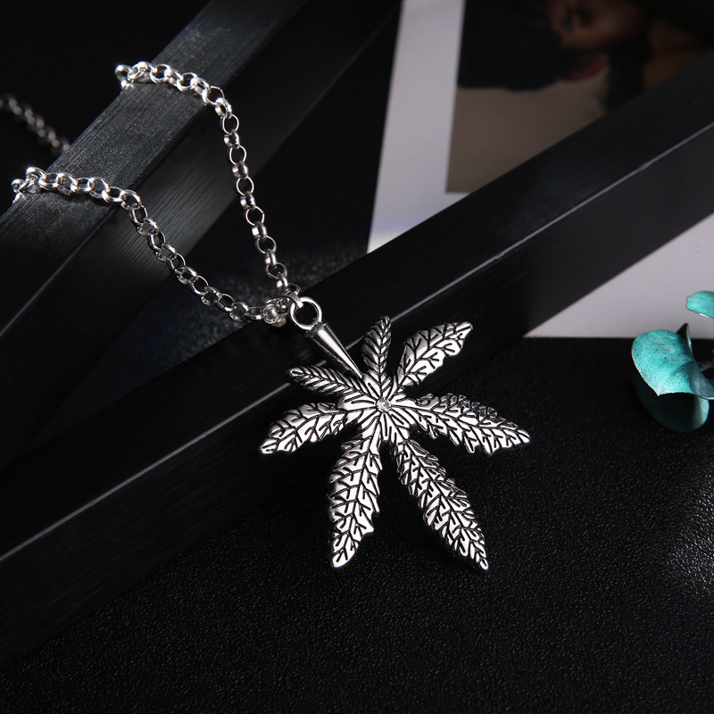 Maple Leaf Men Necklace Hip-hop Chain Charm Necklace Stainless Steel Chain