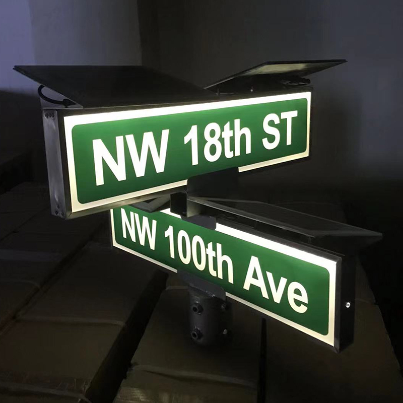 Factory Price Custom Waterproof High Power LED Outdoor Road Sign Solar Aluminum Street Name Sign