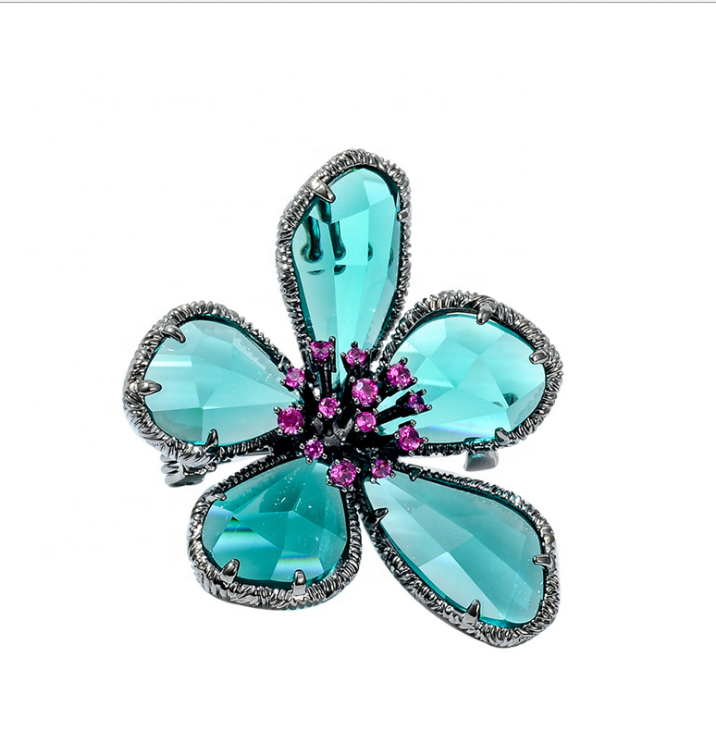 Customized Vintage Alloy Crystal Flower Creative Rhinestone Safely Pin Brooch For Women Winter