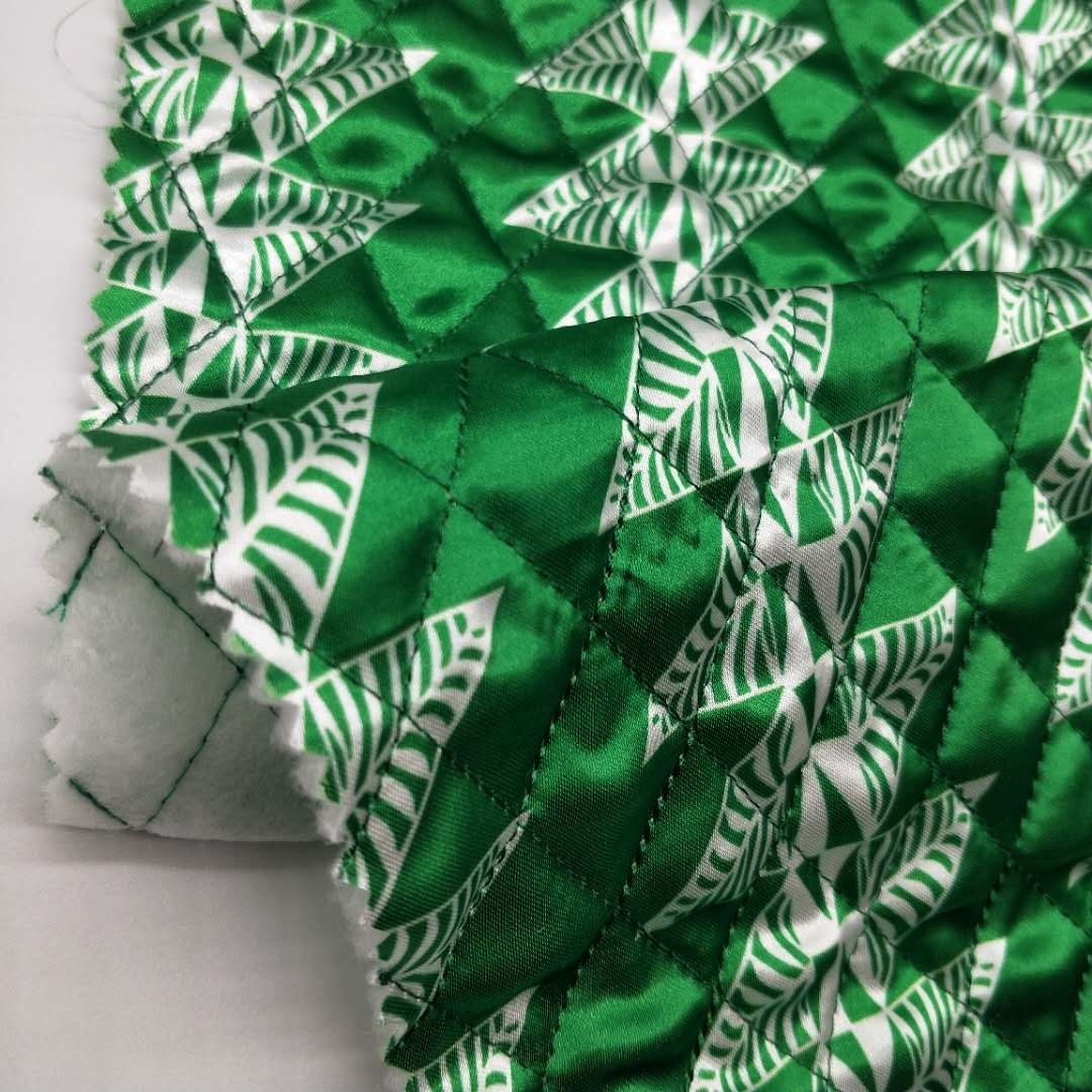digital printing satin fabric quilted with polyester wadding quilting fabric for blanket and garment