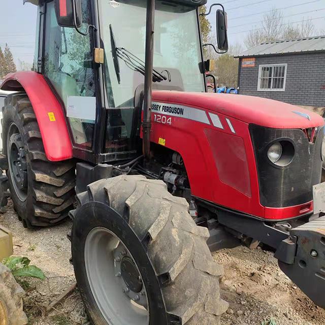 Б/у тракторы Massey Ferguson 1204 для сельского хозяйства, а также Тракторные инструменты, оборудование, приспособления для фермы