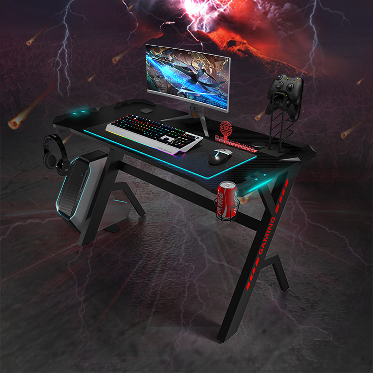 Производитель 120 см черный игровой компьютерный стол RGB светодиодный игровой стол с подстаканником